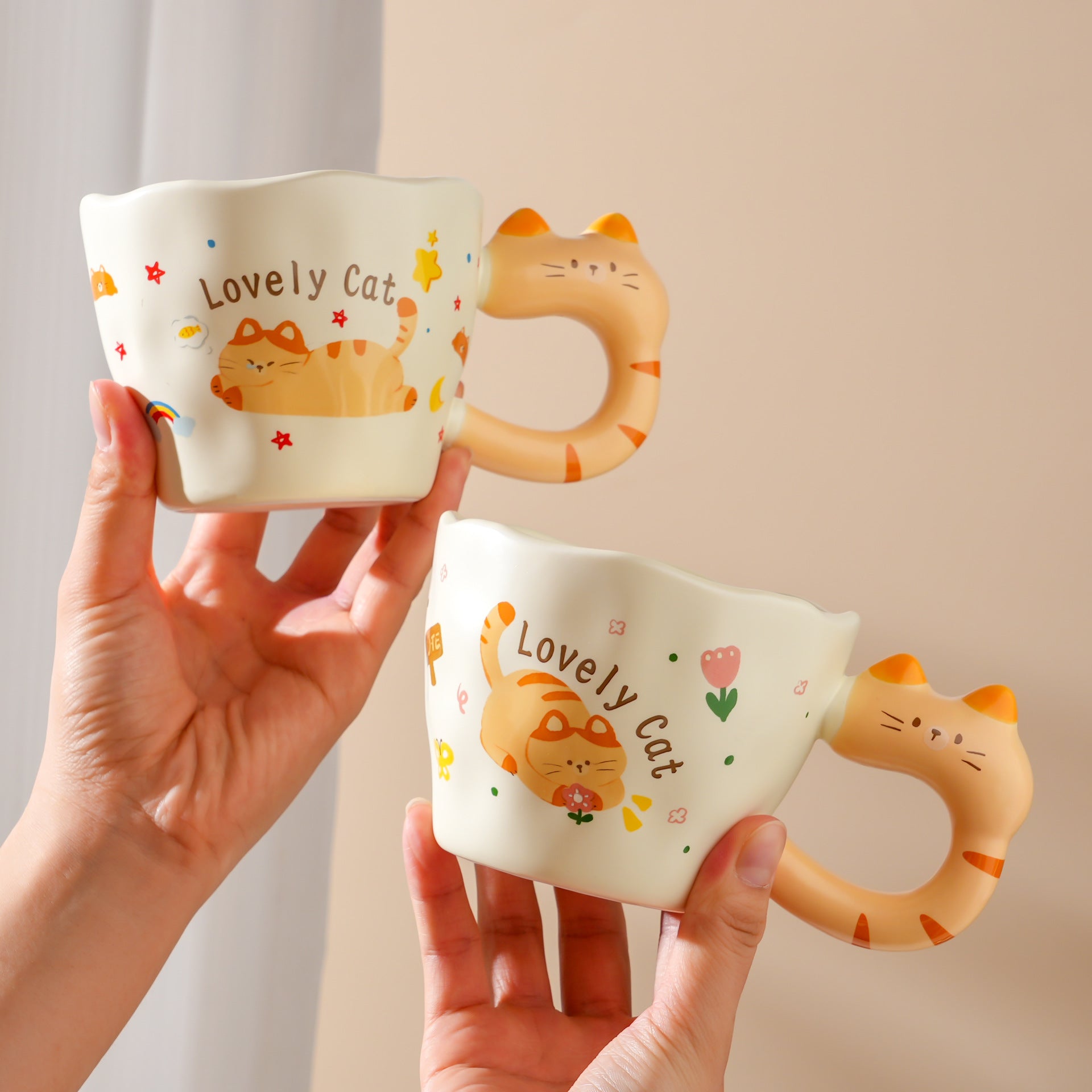 Lovely Cat Handle Ceramic Mug