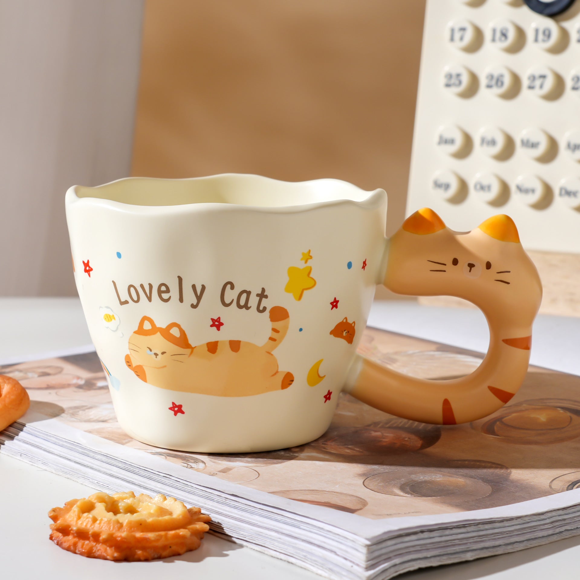 Lovely Cat Handle Ceramic Mug