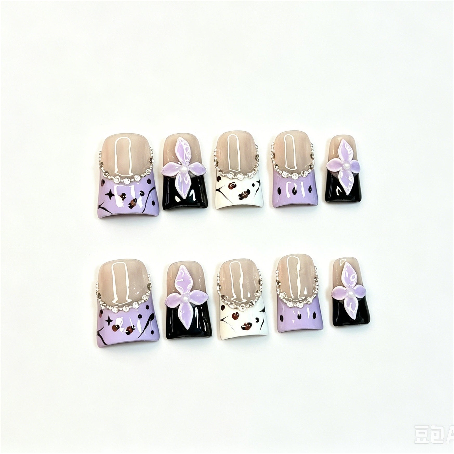Elegant Purple Flower Press On Nails | Rhinestone French Tip False Nails